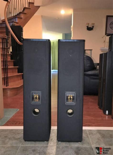 Attractive "Omnipolar" Tower Speakers from Mirage OM-14 Photo #2310967 ...