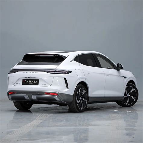 China Bev SUV New Cars Price Electric Vehicle With Good Service Denza