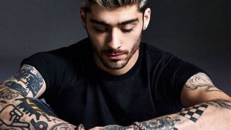 VIRAL Everyones Going Nuts For The Alleged Zayn Malik Gay Sex Tape NSFW Cocktails Cocktalk