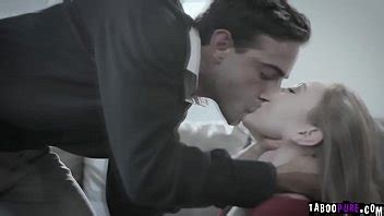 Gracie May Green Se Inclina Sobre Su Culo Para Una Follada De Co O A Lo Perrito Xvideos