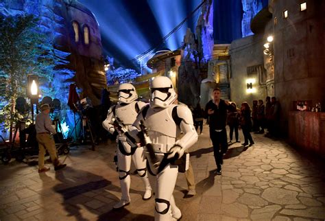 Así es el nuevo parque temático de Star Wars en Disneyland La Mega