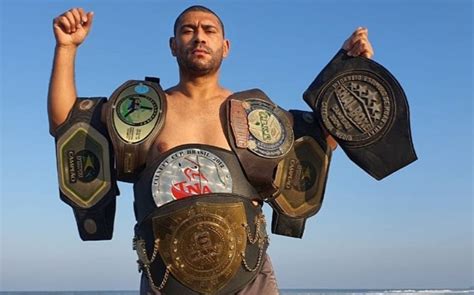 Пояса интуристов кто приехал на Hardcore Boxing декабря Дек