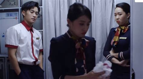 Th A Tu N Anh C M Nh C Ng Bay B Ng Hot R N R N V Visual Chu N Gu Ch Em Netizen Than C