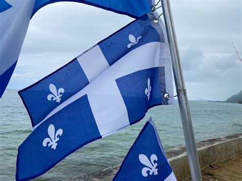 Quebec Flag - Etsy