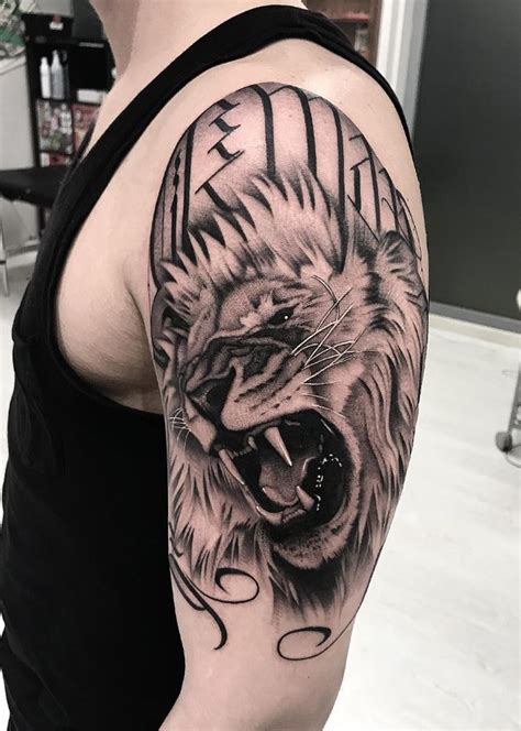 Angry Lion Tattoo - TattManiaTattMania