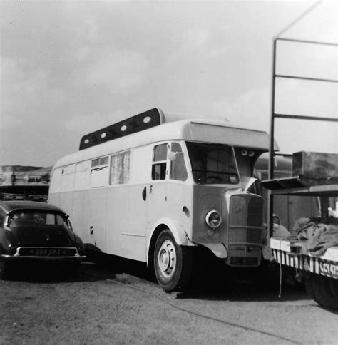 Showmans Bus RC9001 AEC Regal Ex Trent 735 RC9001 AEC Rega Flickr