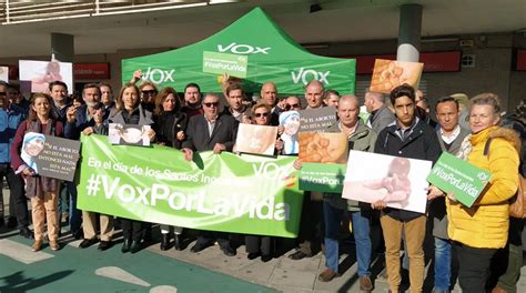 Vox Celebra Un Acto En Defensa De La Vida En Sevilla Con Un Reparto De