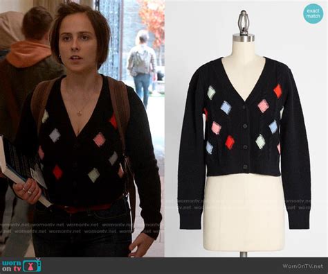 WornOnTV Kimberlys Diamond Cardigan On The Sex Lives Of College Girls Pauline Chalamet