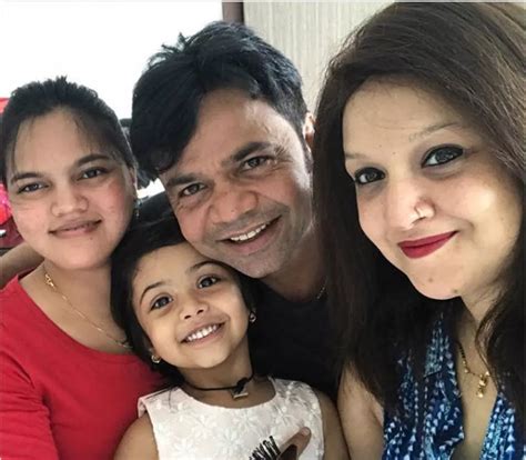rajpal yadav  st wife died  childbirth shares  wifes