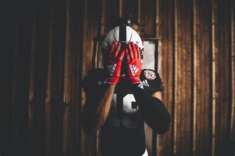 Nebraska Cornhuskers Unveil “Blackshirts” Alternate Uniform – SportsLogos.Net News