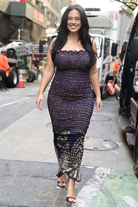 Ashley Graham Stuns In Ruched Dress For Side Hustlers Promo • Celebmafia
