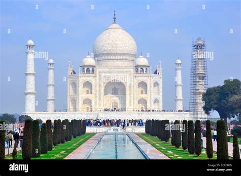 Taj Mahal Agra India Stock Photo Alamy