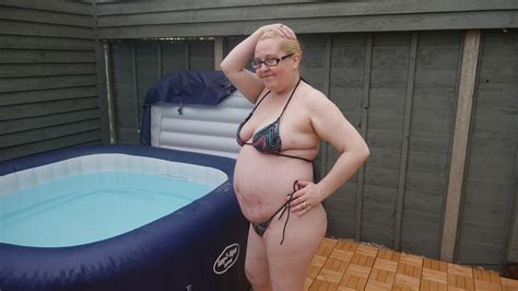 Sexy String Bikini In The Hot Tub Pics Xhamster