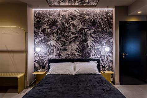 Gallery of Wallpaper and Panels in Gold Suite & SPA - 2