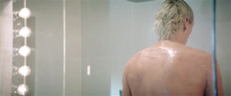 AusCAPS Machine Gun Kelly Nude In Good Mourning