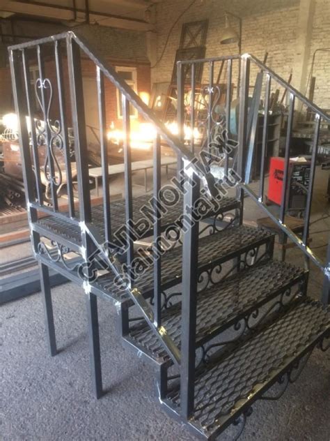 Лестницы входной группы - Стальмонтаж