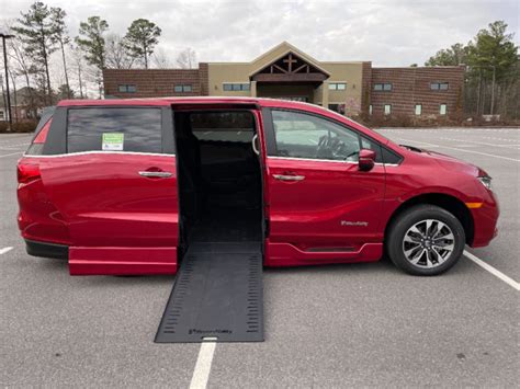 Honda Wheelchair And Handicap Vans For Sale The Mobility Resource