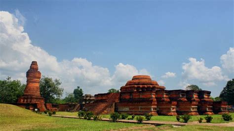 Muara Takus Indonesian Candi Muara Takus Is A Buddhist Temple