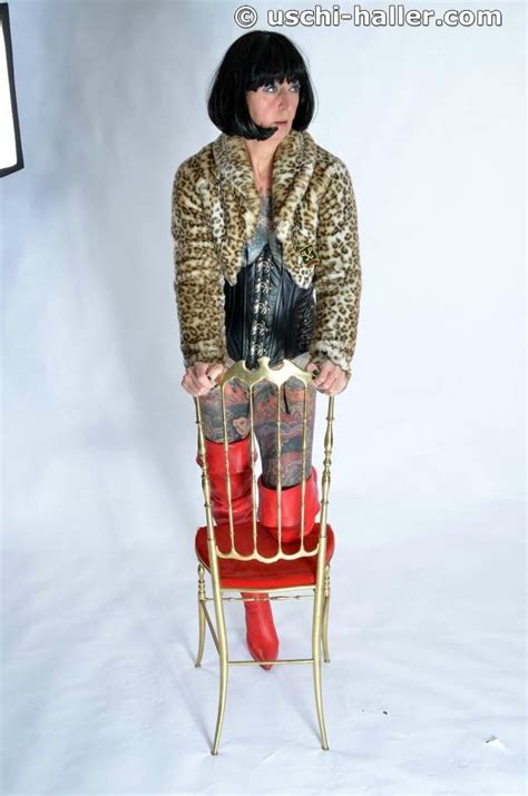 Photo Shoot With Full Body Tattooed Milf Cleo Pics Xhamster