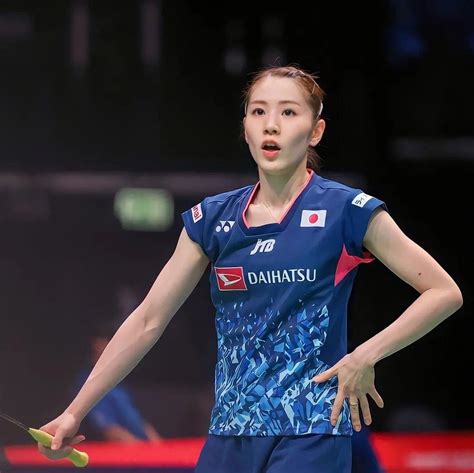 Hot girl cầu lông đẹp đến mức bị fan nam theo về tận khách sạn ở giải đấu Thùy Linh tham dự