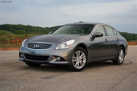 Infiniti G 2012 7