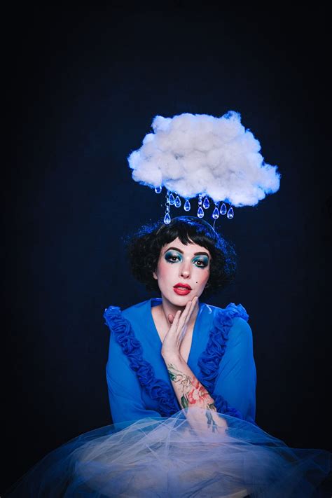 Under The Weather: DIY Raincloud Headpiece | Keiko Lynn | Cloud costume