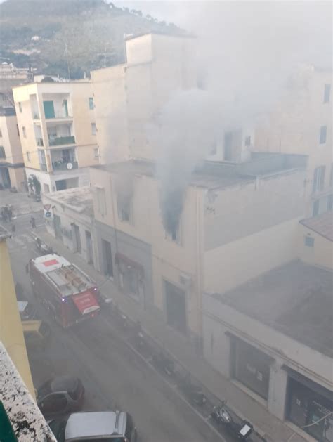 Foto Formia Incendio In Appartamento In Via Marziale Tuttogolfo