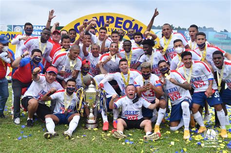 Cuántas copas tiene Olimpia Este es el palmarés que tienen los Leones