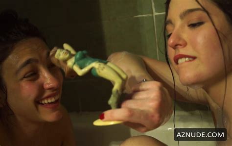 Divino Tesoro Nude Scenes Aznude