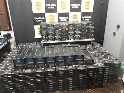 Pol Cia Apreende Mil Tv Box Piratas No Centro De S O Paulo