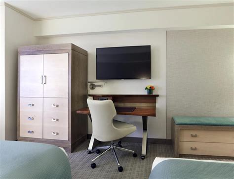 Silver Line Way: Navigating Transportation and Access Points 31