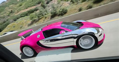 YouTuber Wraps His 2008 Bugatti Veyron in Pink Despite Everyone's ...