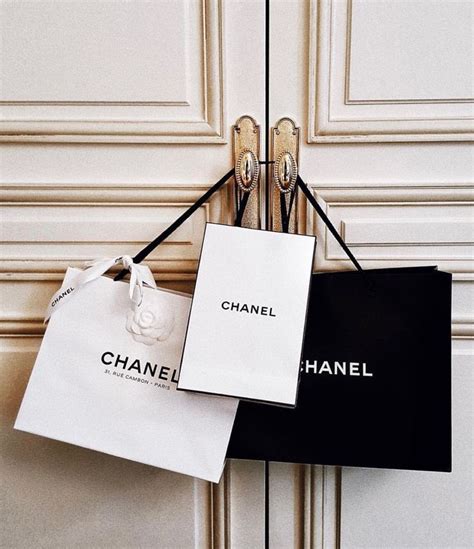 Glamorous This Is Glamorous Chanel Chanel Aesthetic Bags