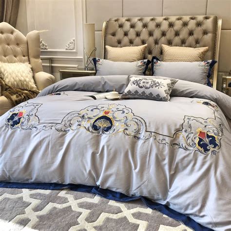 New White Grey 100s Egyptian Cotton Embroidery Royal Bedding Sets Queen