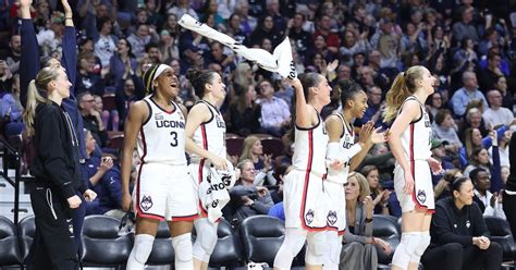 Uconn Womens Basketball Throttles Marquette In Big East Semifinal 81