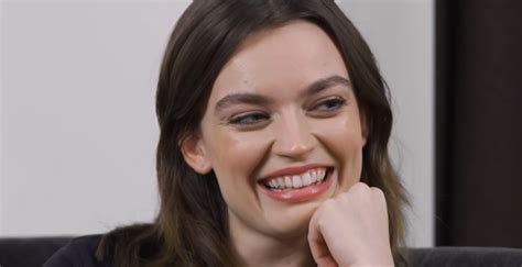 Chi è Emma Mackey Maeve in Sex Education età e film