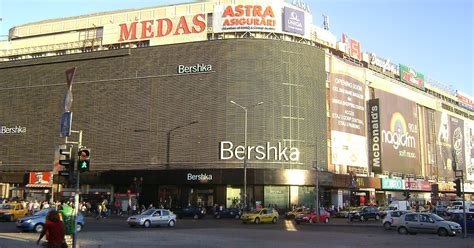 Unirea Shopping Center In Centrul Civic Bucharest Romania Tripomatic