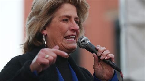 Akron teachers union condemns superintendent's disappearing emails