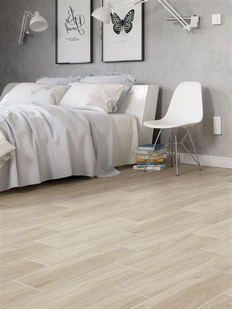 Светлый пол в спальне | Спальня, Жилые помещения, Интерьер