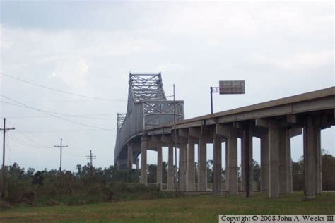 La 3213 Veterans Memorial Bridge Gramercy La