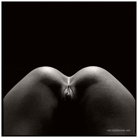 Black And White Close Up Nudes By Igor Amelkovich MONOVISIONS