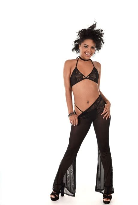 Sexy Brazilian Girl Selva Lapiedra Gets Bare Naked Before Dildo Play CoedCherry