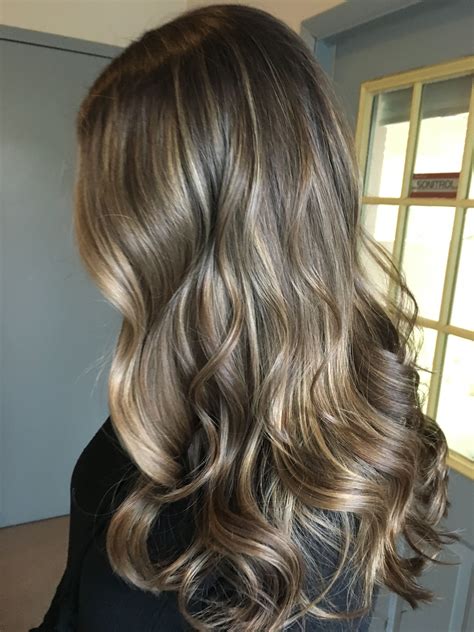 Pin By Erin Lynch On Hair Color Ideas Brunette Balayage Hair Brown Blonde Hair Brown Hair