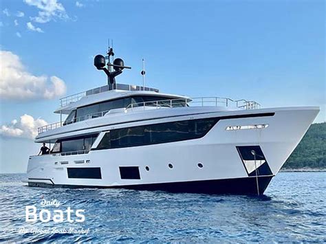 Ferretti Yachts Custom Line Navetta For Sale View Price