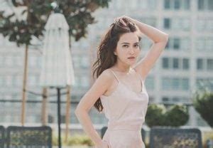 Tampil Seksi Dengan Bikini Shandy Aulia Peran Komentar Dengan Netizen FAJAR