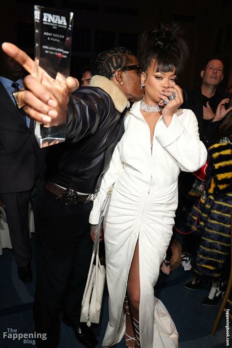 Rihanna Badgalriri Nude OnlyFans Leaks Fappening Page 4 FappeningBook