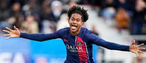 Senny Mayulu A Dit Oui Au PSG Actualite Paris PSG