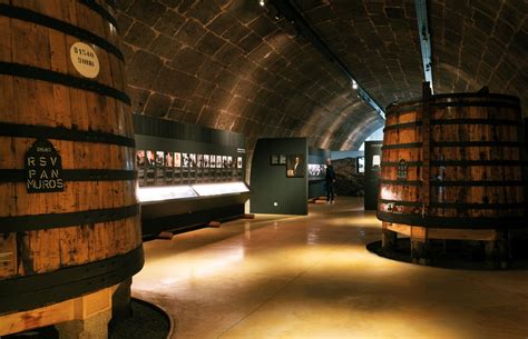 visit port wine cellars  tasting room fonseca porto