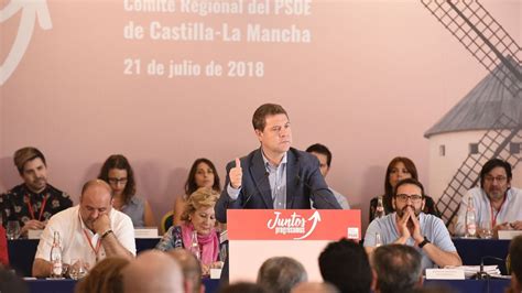 El Comit Regional Del Psoe Ratifica A Emiliano Garc A Page Como