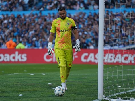 Chiquito Romero, del grosero error en el primer gol de Racing a su